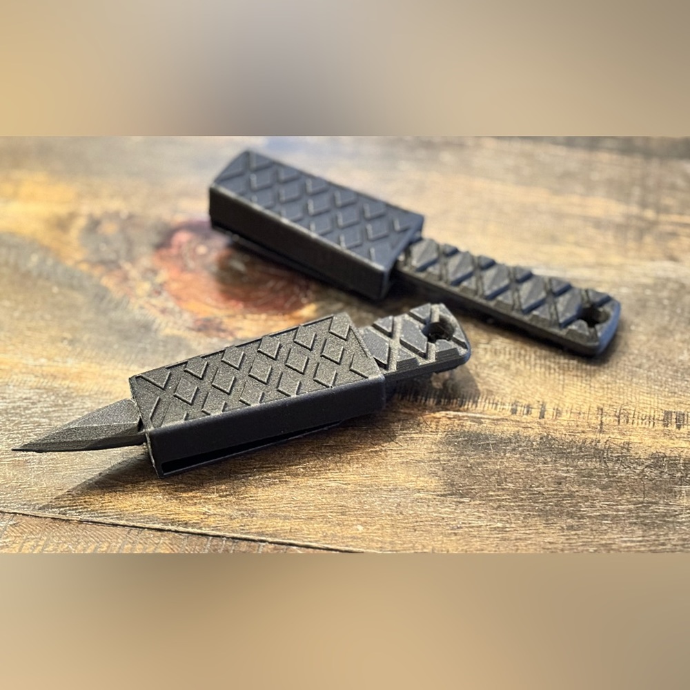 Florida Man Concealable Spike